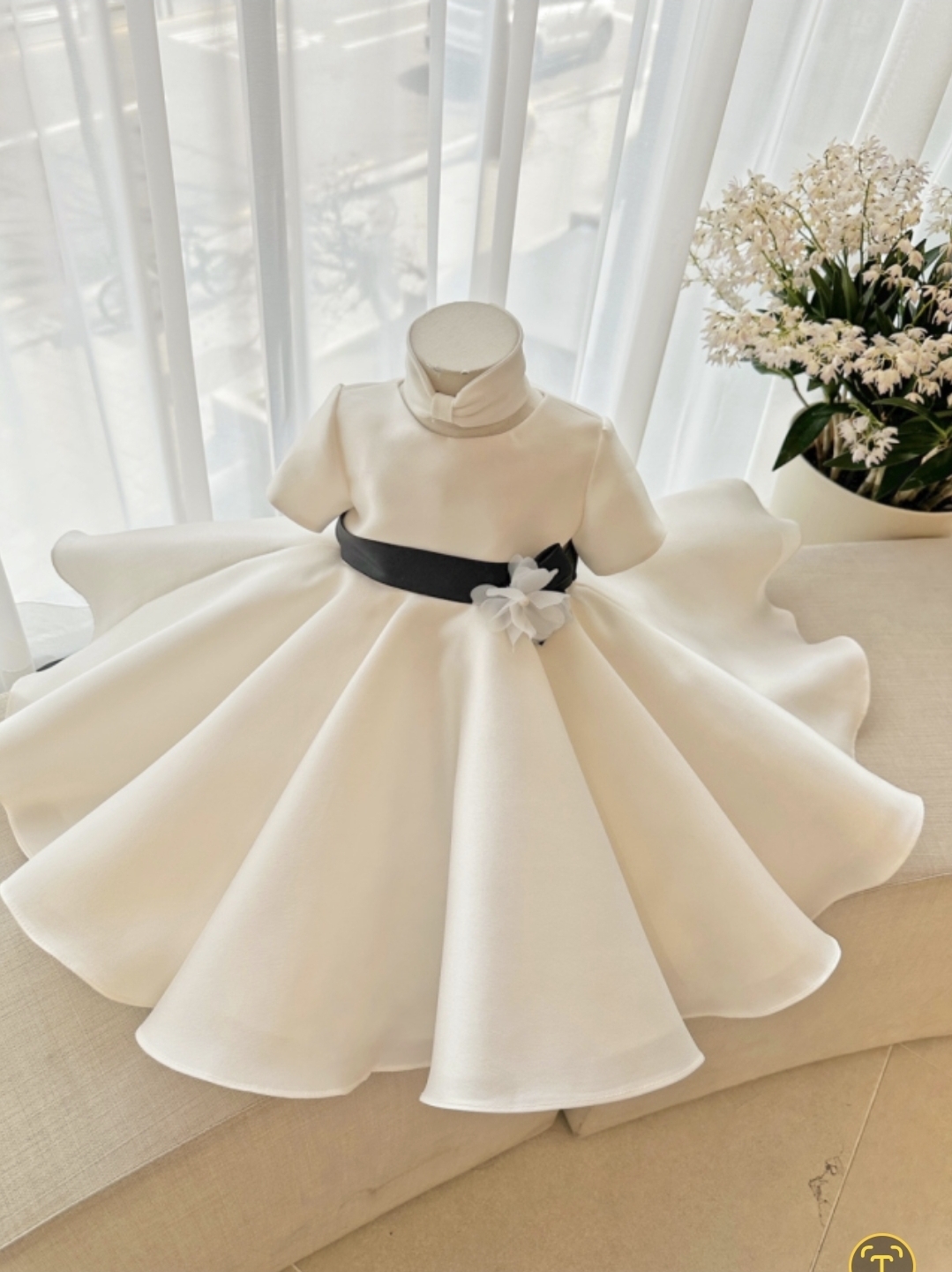 화이트&블랙 드레스